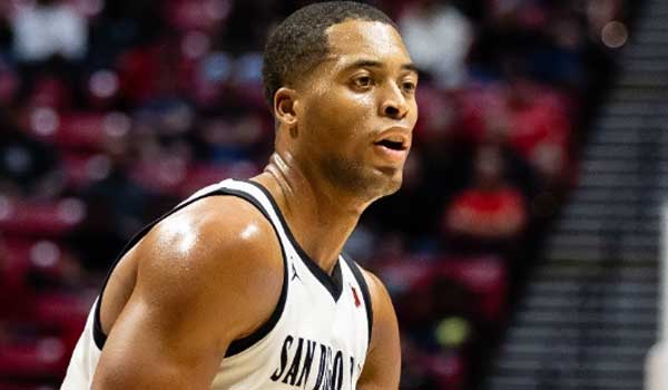 Scholar-Athlete, Jaedon LeDee, Shines on the Court and in the Classroom