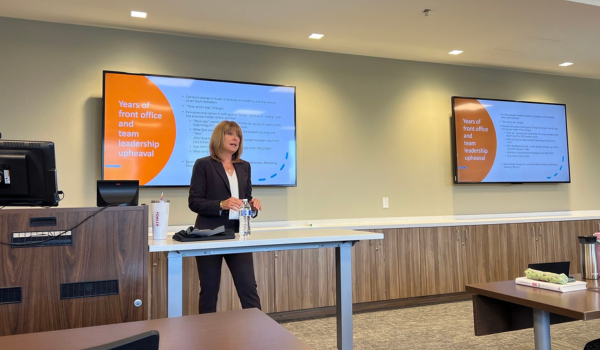 Ronda Sedillo visits SMBA